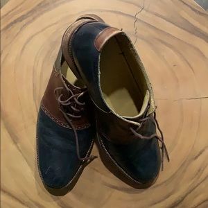Cole Haan saddle dress shoe (size 10.5)